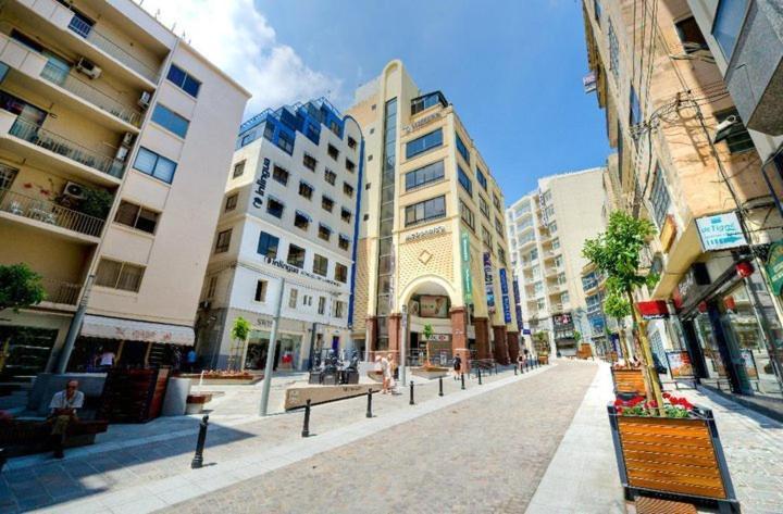 Marvellous Apartment With Valletta And Harbour Views Сліма Екстер'єр фото